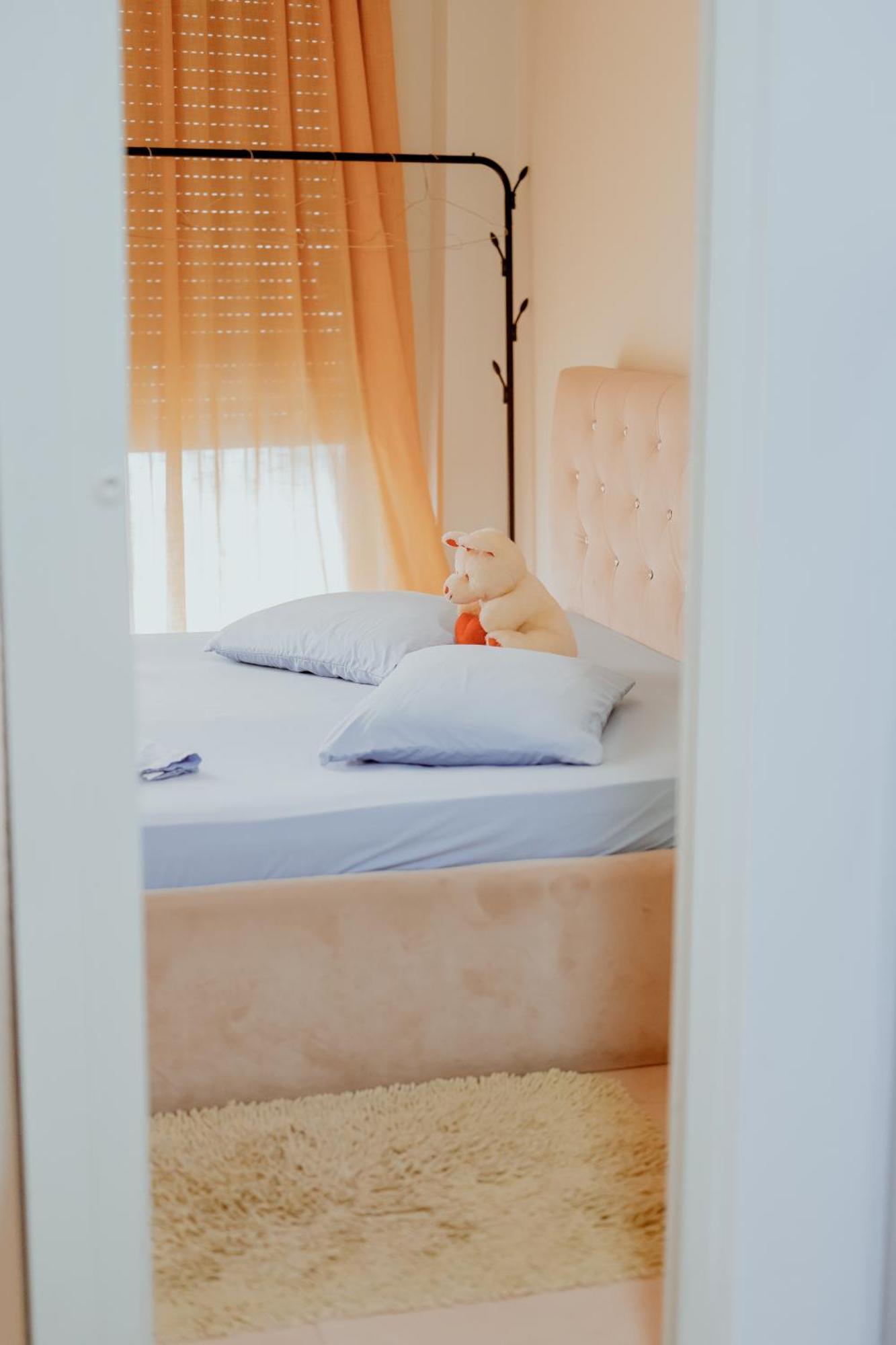 Pretty Smart Appartment Tirana Kültér fotó